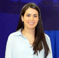 Renata Viana  advogada, Consultora Politica associada  Associao Brasileira de Consultores Polticos (ABCOP) e apresentadora do programa de rdio 