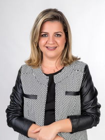 Cynthia Lemos  Psicloga Empresarial e Coach na Grandy Desenvolvimento Humano