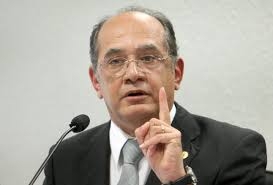 GILMAR MENDES, ministro do Supremo Tribunal Federal (STF), é presidente do Tribunal Superior Eleitoral (TSE)