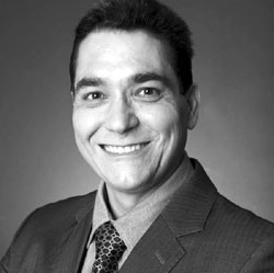 Luiz Vicente Dorileo da Silva – “SHIPU”, palestrante, consultor formado em administração com MBA Executivo Internacional e especialista em Marketing