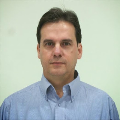 Saulo Gouveia é consultor financeiro e organizacional e atua oferecendo novos significados para viver as virtudes em abundância