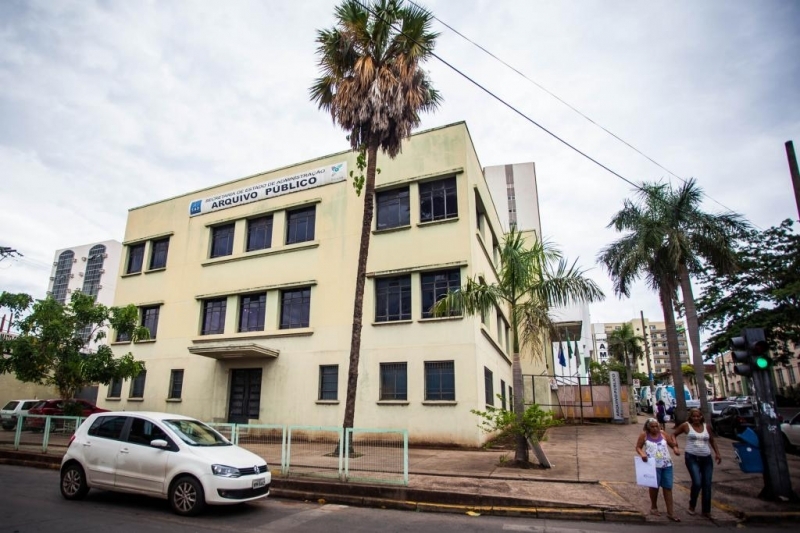 Fachada do Arquivo pblico na avenida Getlio Vargas