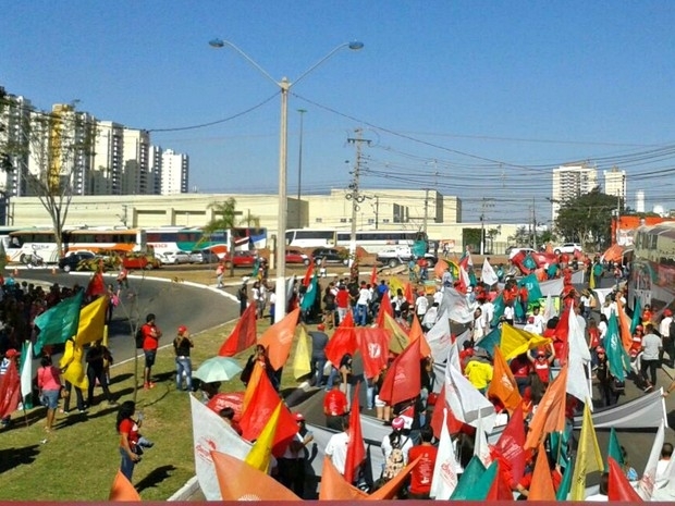 Greve dos servidores da Educao comeou no dia 31 de maio e terminou nesta sexta-feira (5)