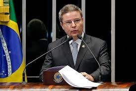 Senador Antonio Anastasia (PSDB-MG), relator do processo de impeachment na comissão especial do Senado