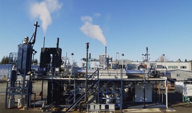 Equipamento criado pela empresa Janicki Bioenergy, com recursos da fundao de Bill Gates, transforma excrementos humano