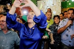 Janete foi avacionada por uma multido e disse que ser eleita a prxima governadora