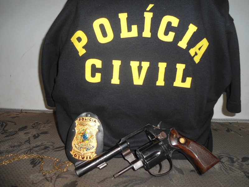O suspeito Jeremias da Silva, 30, estava com mandado de priso preventiva em aberto