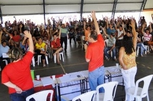 Os professores esto em greve desde a ltima segunda-feira (10.02).