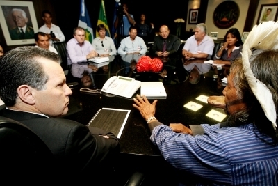 Silval Barbosa recebe lderes indgenas do Parque Nacional do Xingu