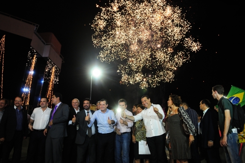 Inaugurao Viaduto da UFMT