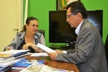 Ezequiel prope e Rosa Neide aceita discutir adequaes no mtodo de ensino das escolas pblicas de MT