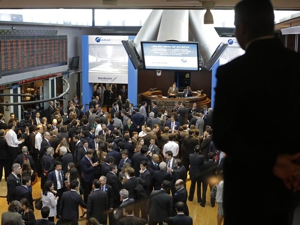 Leilo de concesso dos aeroportos do Galeo e Confins aconteceu na BM&FBovespa, nesta sexta (22)