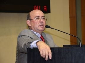 Deputado Jos Riva perdeu recurso no STJ e continua com as contas bloqueadas pela Justia