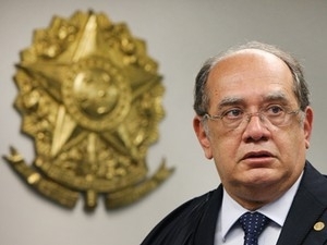 O ministro Gilmar Mendes em audincia no STF, em maio