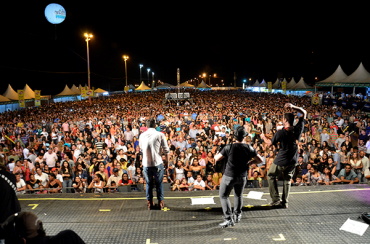 A Festa do Trabalhador da Indústria acontecerá em Cuiabá nesta terça-feira (30.04), no SesiPapa, a partir das 18h