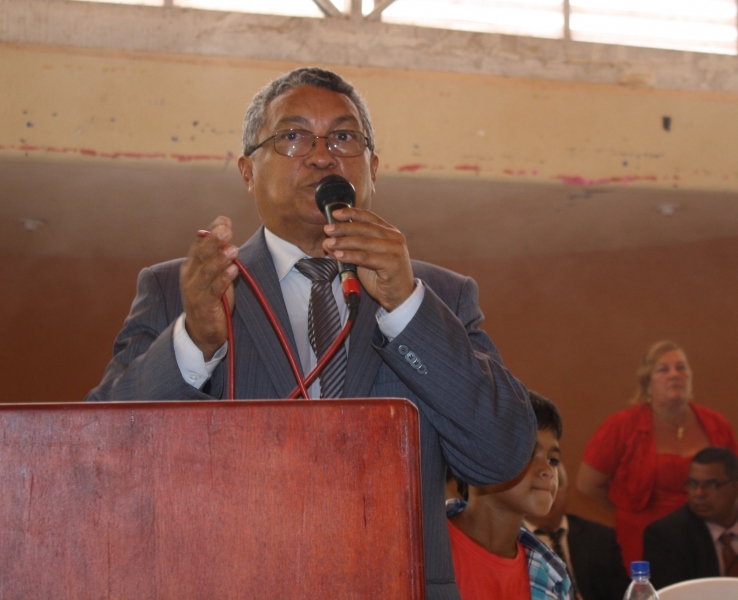 Prefeito de Nossa Senhora do Livramento (MT) Carlos Roberto da Costa 