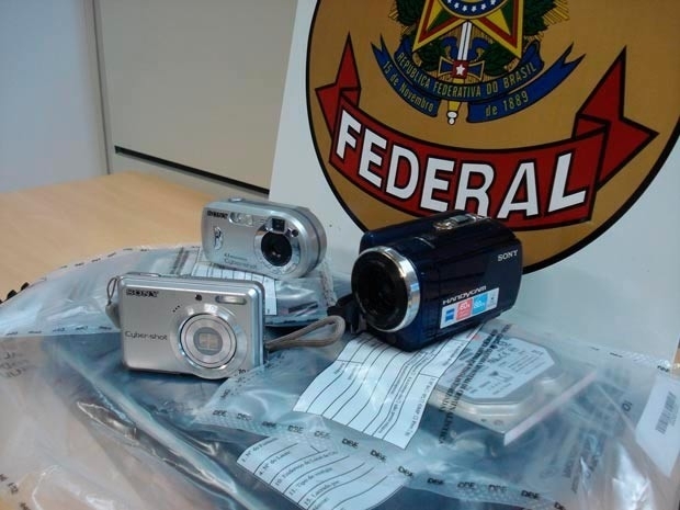 Material apreendido pela PF durante operao no Rio Grande do Sul