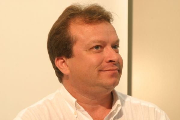 Mdico Alencar Farina foi definido como pr-candidato do PT