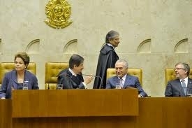 O plenrio do STF, durante cerimnia de posse de Ayres Britto, na ltima quinta (19)