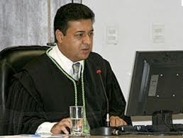 Desembargador Tarcsio Valente