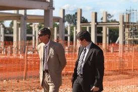 Olinto Marcelo e Carlos Machado visitam Arena Pantanal