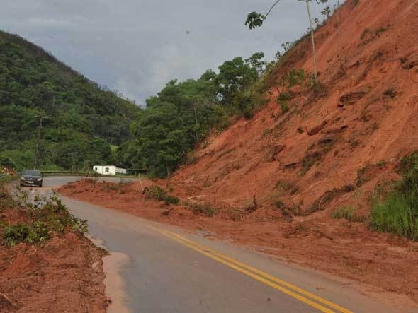 Uma anlise mais detalhada dos estragos ao meio ambiente