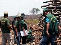 Representantes do povo Manoki cobraram da presidncia da FUNAI em Braslia mais fiscalizao