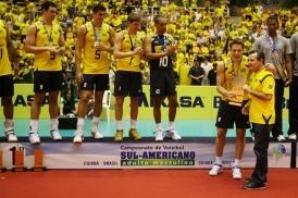 Governador Silva Barbosa prestigia Campeonato Sul-Americano de Vlei Brasil e Argentina