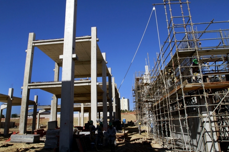 Canteiro de obras da Arena Pantanal, em Cuiab