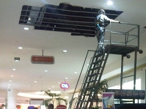 A delegada afirma que ainda  cedo para afirmar se houve falha de segurana do shopping.