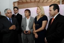 Governador Silval Barbosa e a primeira-dama Roseli participam da pr Inaugurao do Centro Socioeducacional Religioso