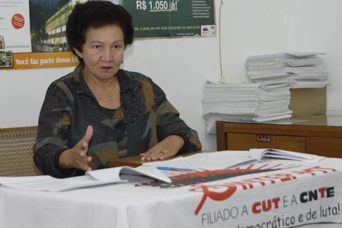 Presidente do Sintep em Vrzea Grande, Cida Cortes