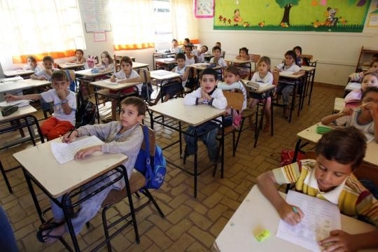 O acompanhamento e o registro da frequncia escolar de alunos beneficiados pelo Bolsa Famlia so tarefas dos municpios
