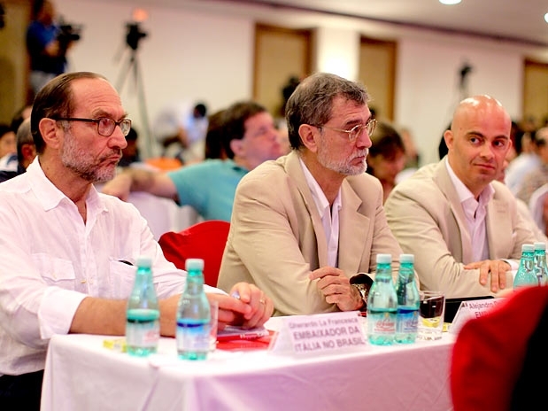 Evento rene lderes empresarias, governantes e demais interessados em Comandatuba, na Bahia