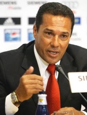 Vanderlei Luxemburgo