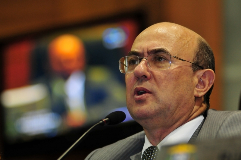 Presidente da Assembleia Legislativa, deputado Jos Riva (PP).