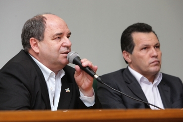 Secretrio de Transportes e Pavimentao Urbana (Setpu), Arnaldo Alves.