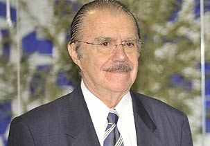 Presidente do Senado, Jos Sarney (PMDB-AP).