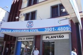 A Prdio onde est instalada a Polinter, no centro de Cuiab