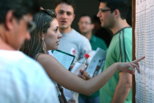 Os candidatos nomeados tero 30 dias, improrrogveis, a contar da data da publicao do ato de nomeao