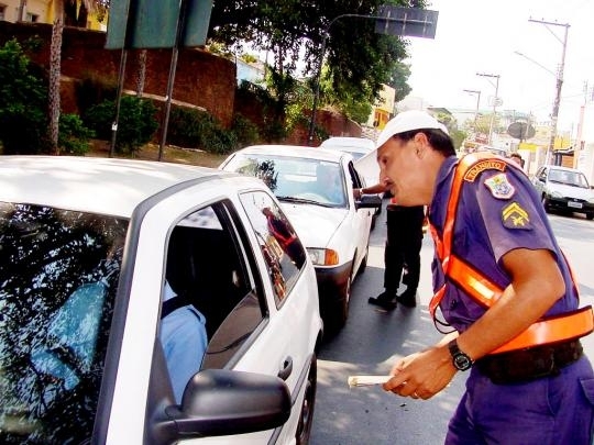 Trinta policiais dos BPMTUR, dos Comandos Regionais de Cuiab e Vrzea Grande participam do curso de capacitao