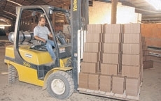 No varejo estadual, o milheiro de tijolos est sendo comercializado entre R$ 300 e R$ 350
