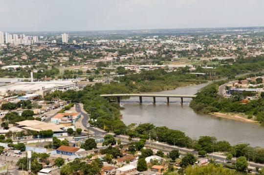 Convnio para obras de infraestrutura em mobilidade urbana na avenida Miguel Sutil, que liga Cuiab a Vrzea Grande.
