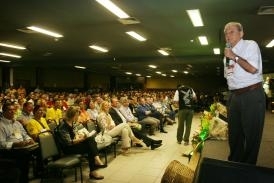 Alysson Paolinelli - Palestra sobre A necessidade da sustentabilidade na pecuria