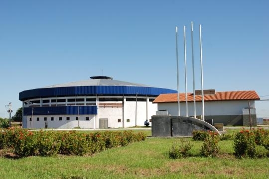 Sero inaugurados dois novos blocos de sala de aula e ginsio da Cidade Universitria da Unemat