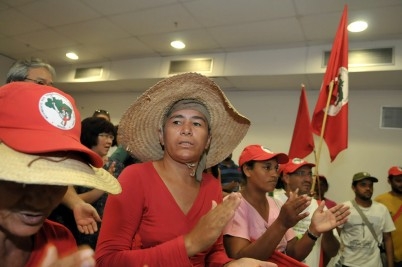 Regularizao Fundiria mobiliza movimentos sociais  ALMT