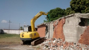 Demolição de antigo prédio do Pomeri representa modernização de estruturas do Socioeducativo