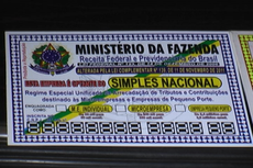 Simples tem o objetivo de desburocratizar e facilitar o recolhimento de tributos pelos micro e pequenos empresários