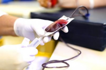 A primeira lei, aprovada em 1987, dispõe sobre obrigatoriedade de exame do sangue coletado