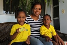 Para saber em que dia sacar o dinheiro, a família deve observar o último dígito do NIS, impresso no cartão